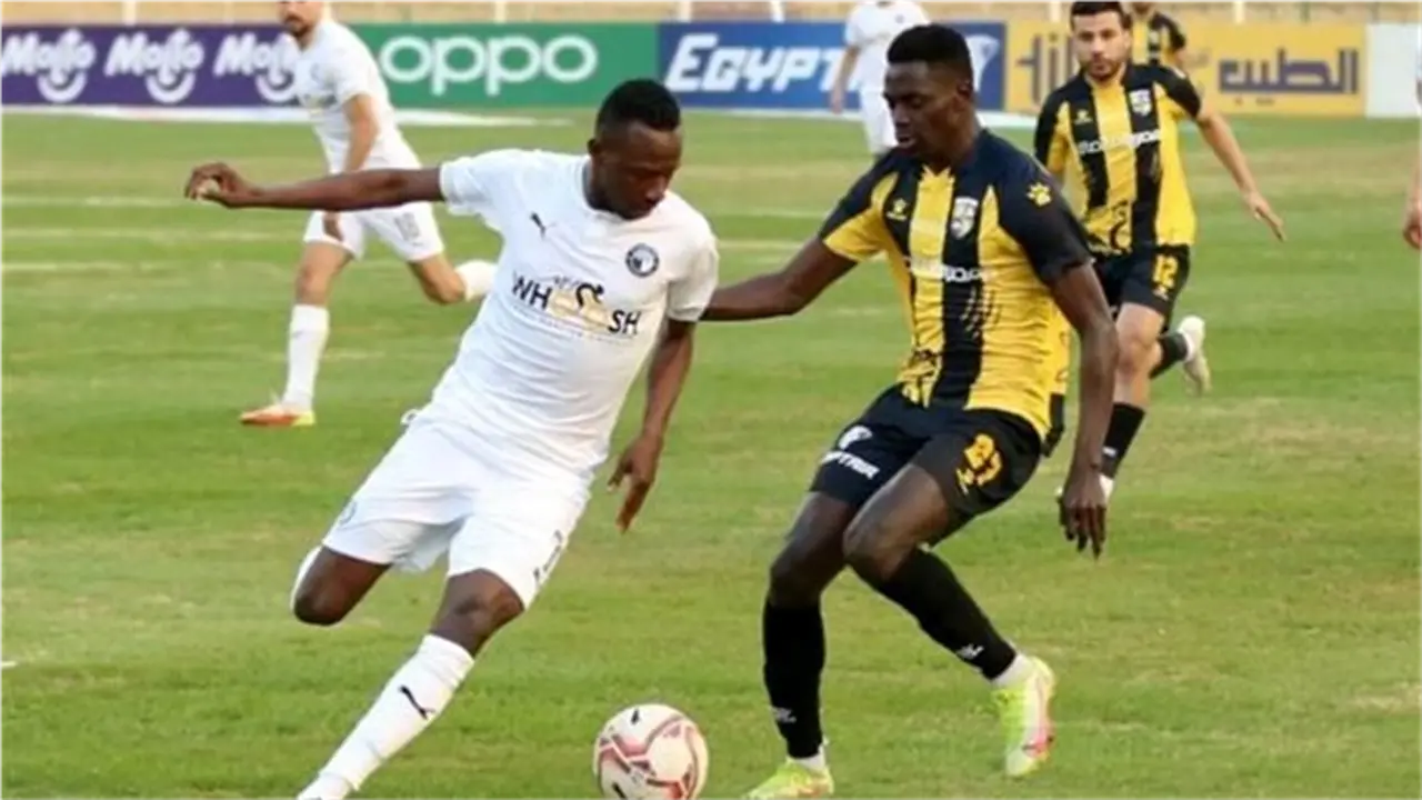 القنوات الناقلة لمباراة بيراميدز والمقاولون العرب في الدوري المصري 2025/2026